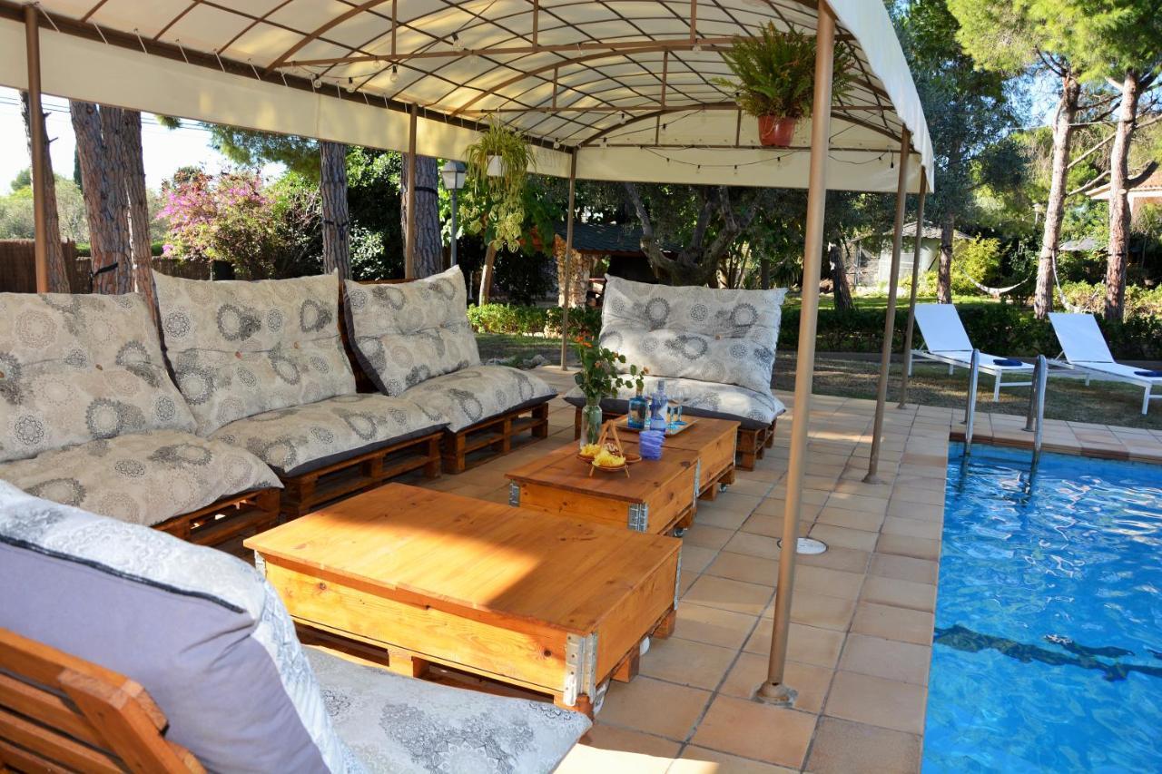 Villa Sitges El Ranch Amaizing Outdoor Areas Beaches At 5 Minutes Walk Sitges At 15 Min Drive Ac Pool Jacuzzi & Garden Xxl Calafell Extérieur photo