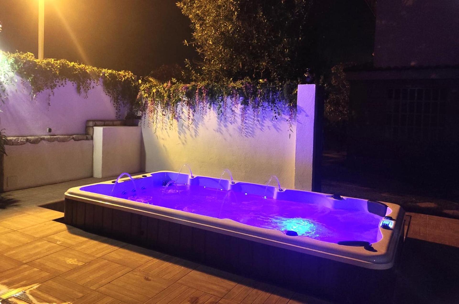 Villa Sitges El Ranch Amaizing Outdoor Areas Beaches At 5 Minutes Walk Sitges At 15 Min Drive Ac Pool Jacuzzi & Garden Xxl Calafell Extérieur photo