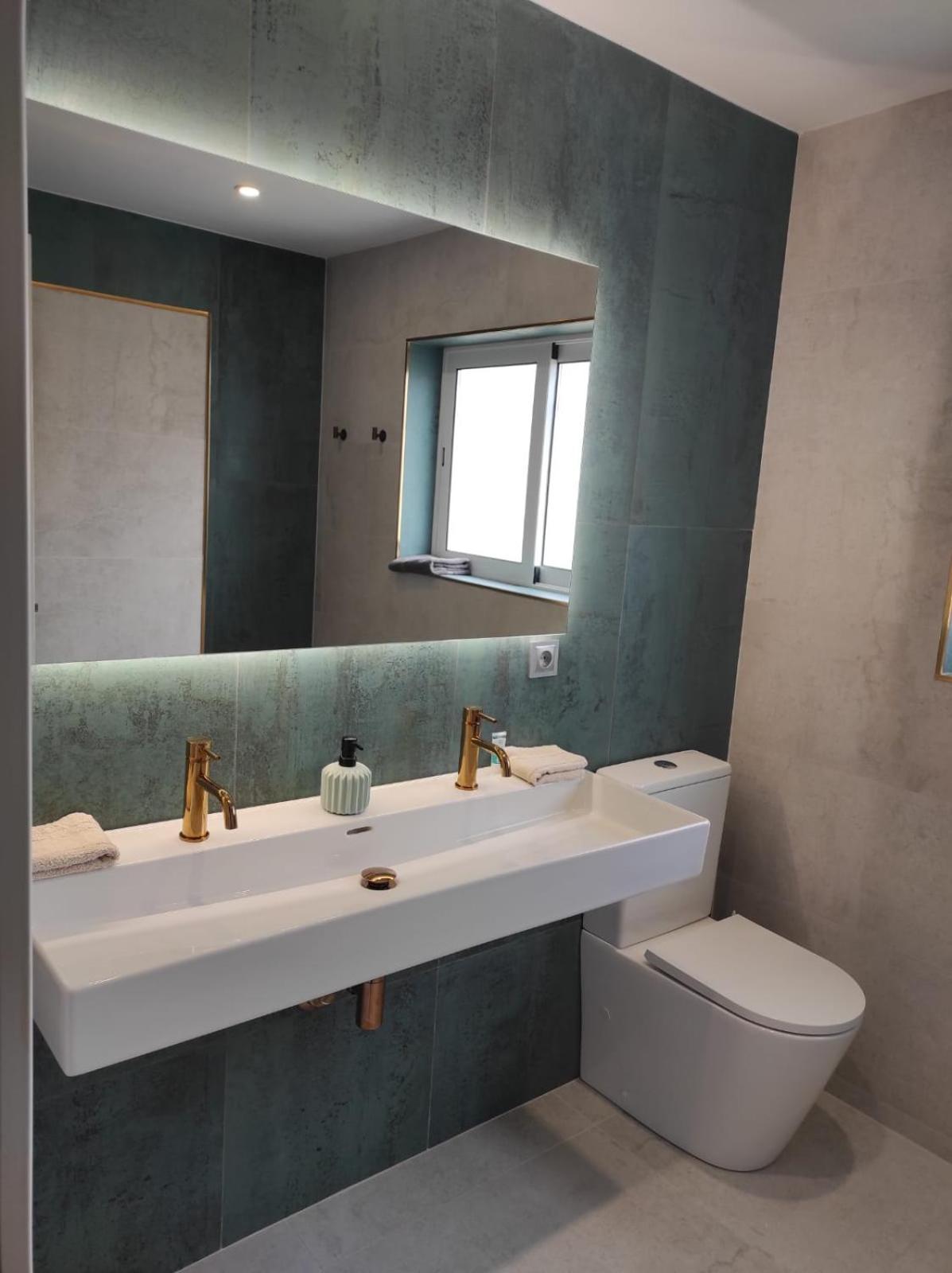 Villa Sitges El Ranch Amaizing Outdoor Areas Beaches At 5 Minutes Walk Sitges At 15 Min Drive Ac Pool Jacuzzi & Garden Xxl Calafell Extérieur photo